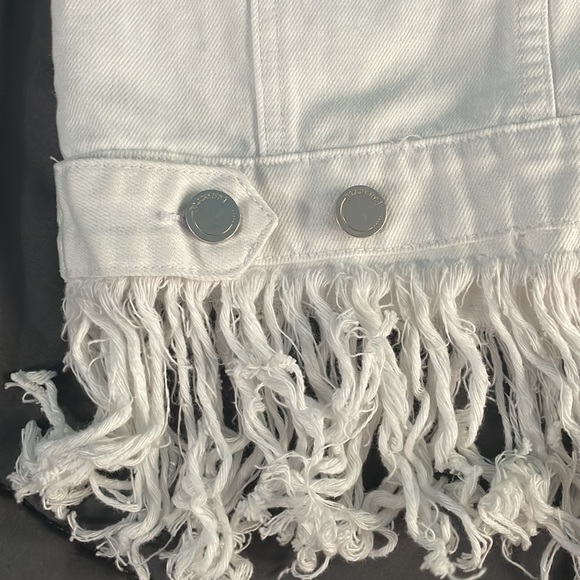 Blank NYC White Jean Jacket - Picture 6 of 6